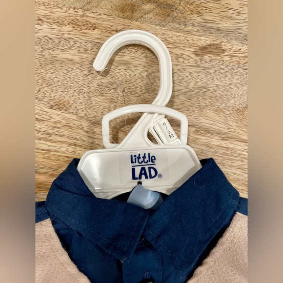 Baby Outfit - Picture 4 of 4